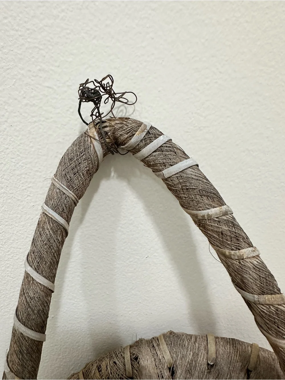 N/A round woven